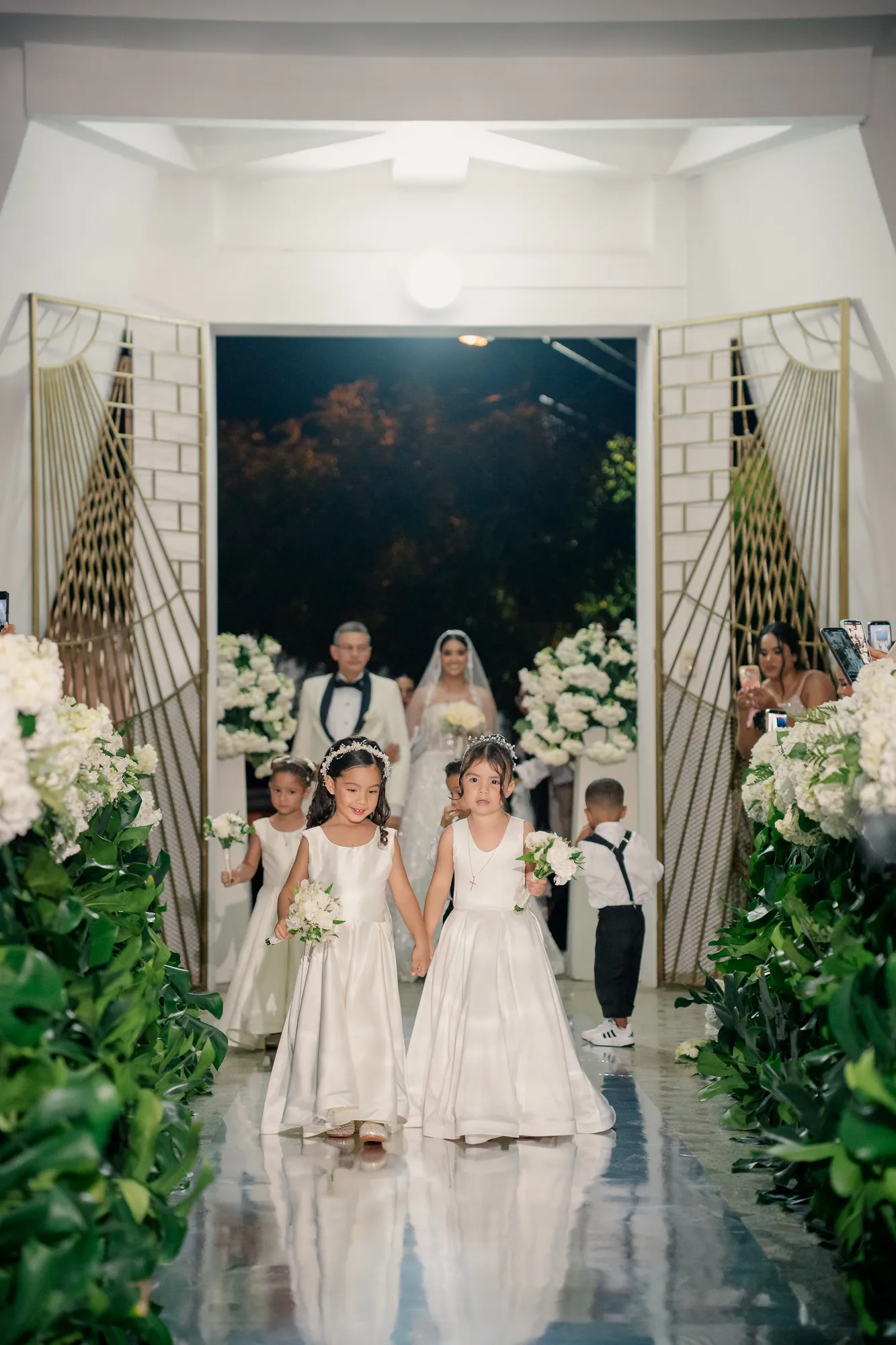 Boda de David y Mónica — iglesia