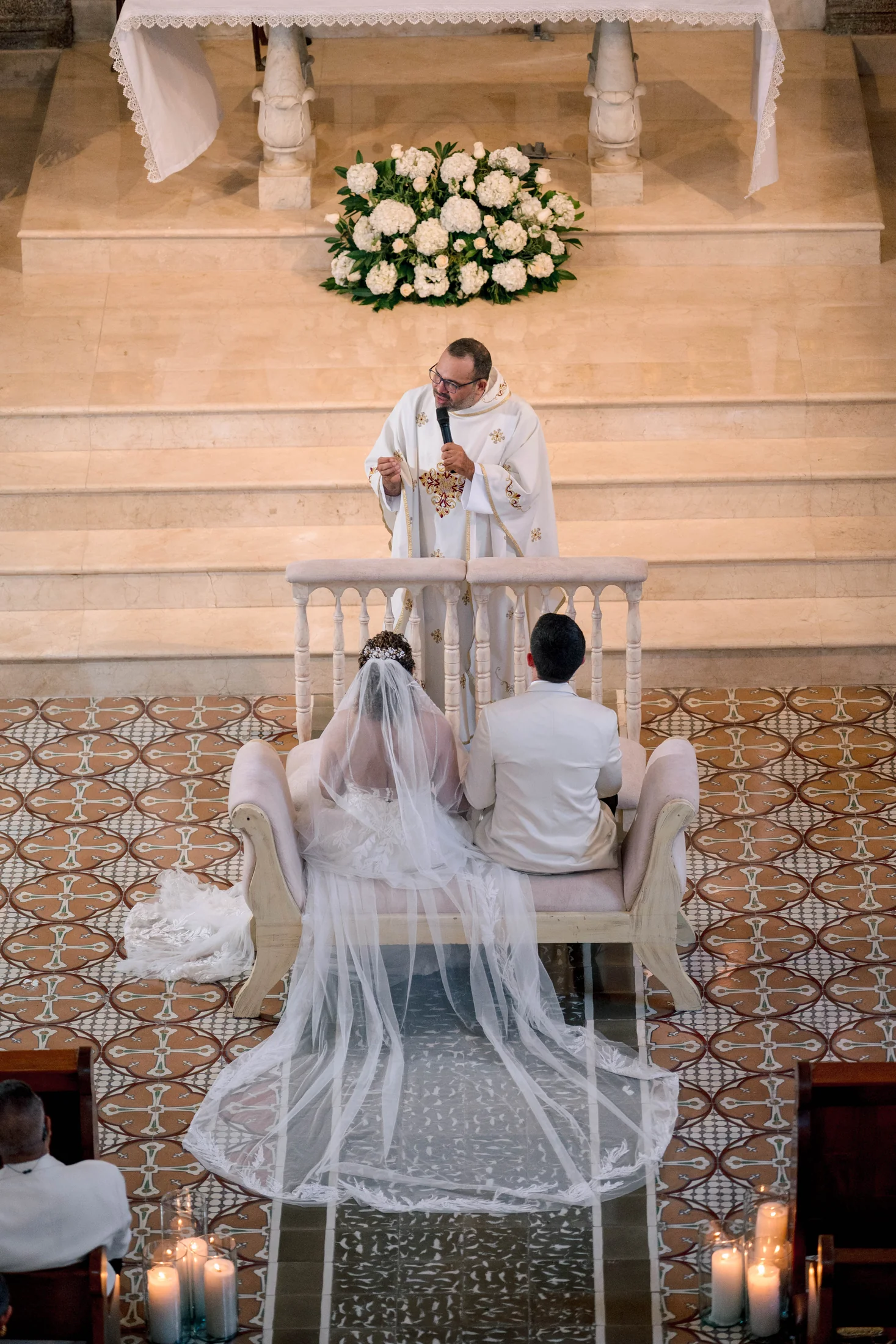 Boda de Schelly y José — iglesia